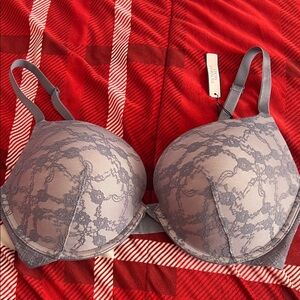 NWT Victoria’s Secret adjustable strap blue grey lace bra